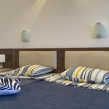 Esperanto 403 Large Sunny Apartman *